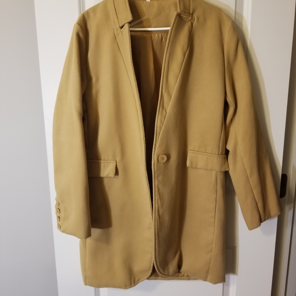 NWOT Tan Jacket - Picture 4 of 8